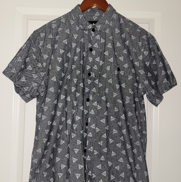 Men's Harry Potter button down short sleeve shirt - Picture 2 of 6